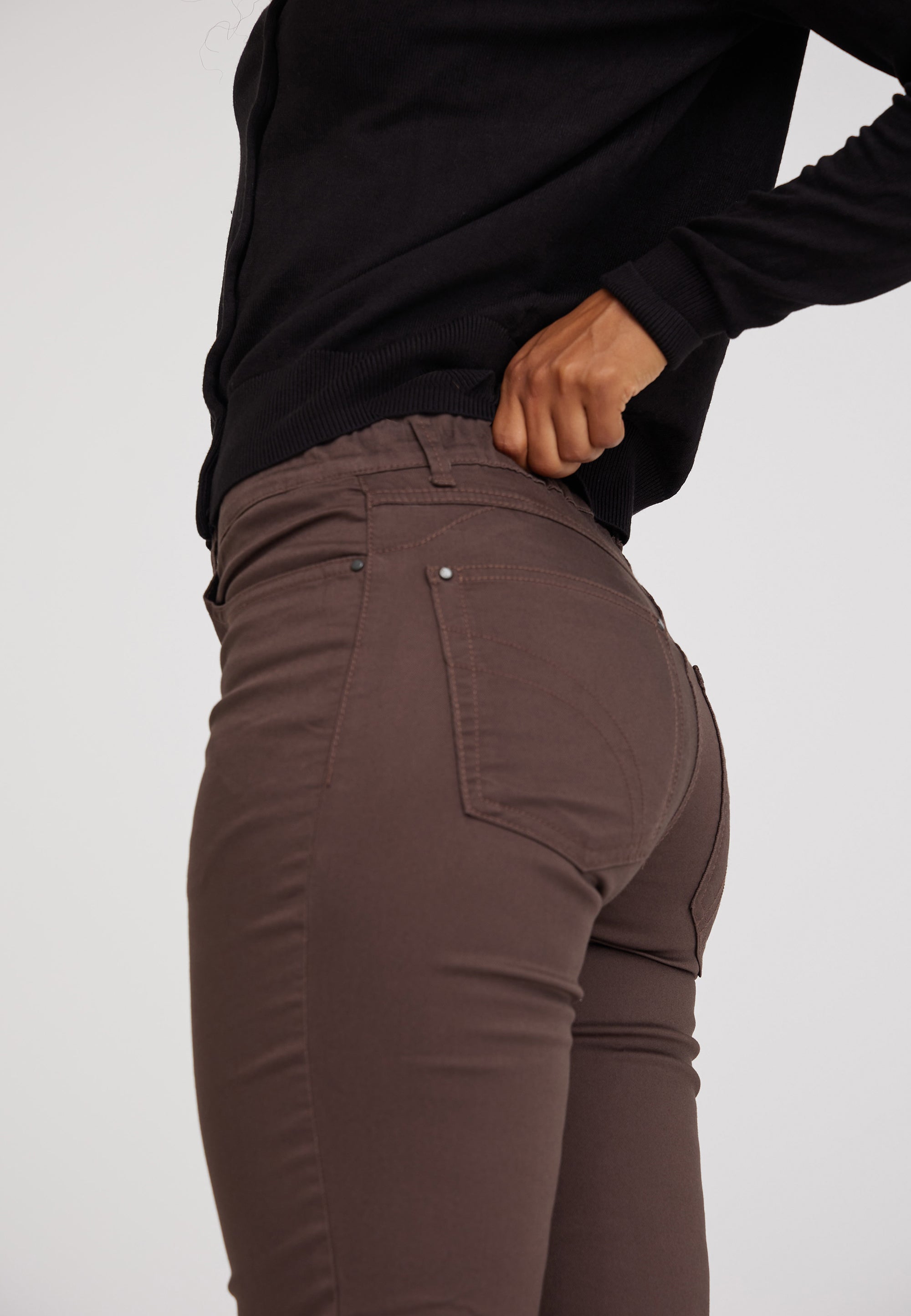 LAURIE  Hannah Regular - Extra Short Length Trousers REGULAR Braun