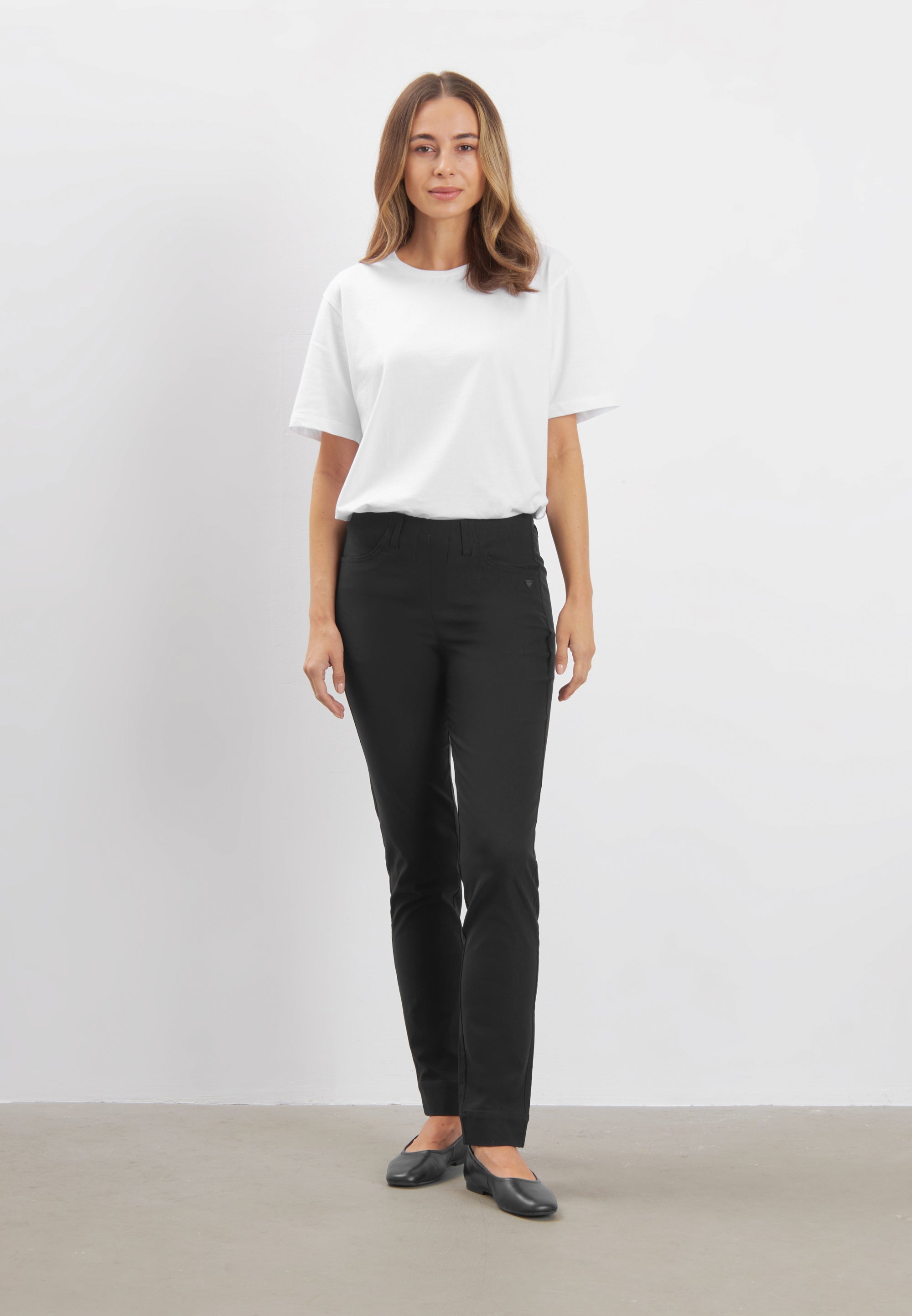 LAURIE  Kelly Regular - Medium Length Trousers REGULAR Schwarz gebürstet