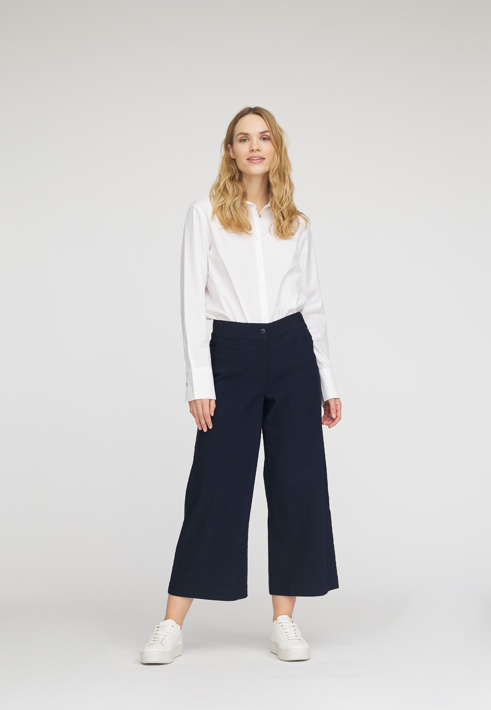 LAURIE Lester Loose Crop Trousers LOOSE Marine