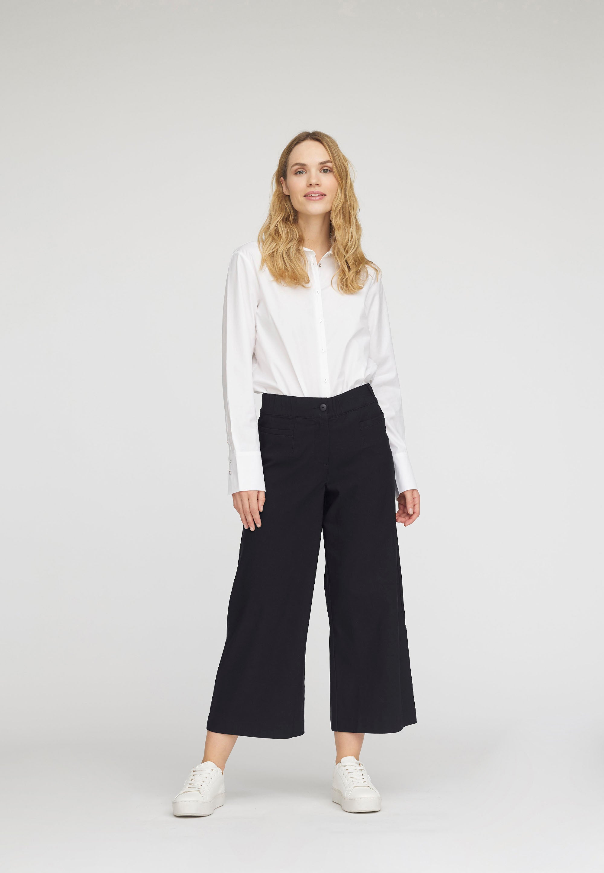 LAURIE Lester Loose Crop Trousers LOOSE Schwarz