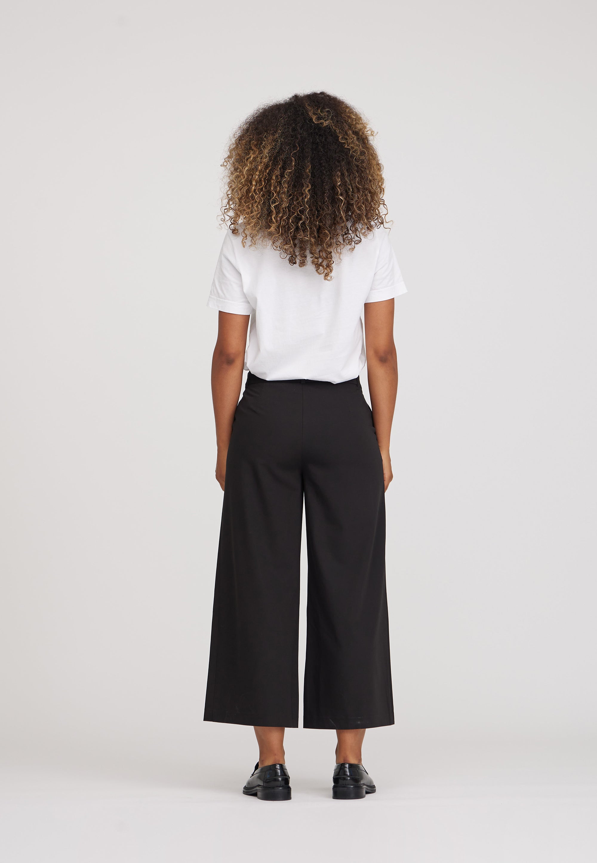 LAURIE Lia Loose Crop Trousers LOOSE Schwarz