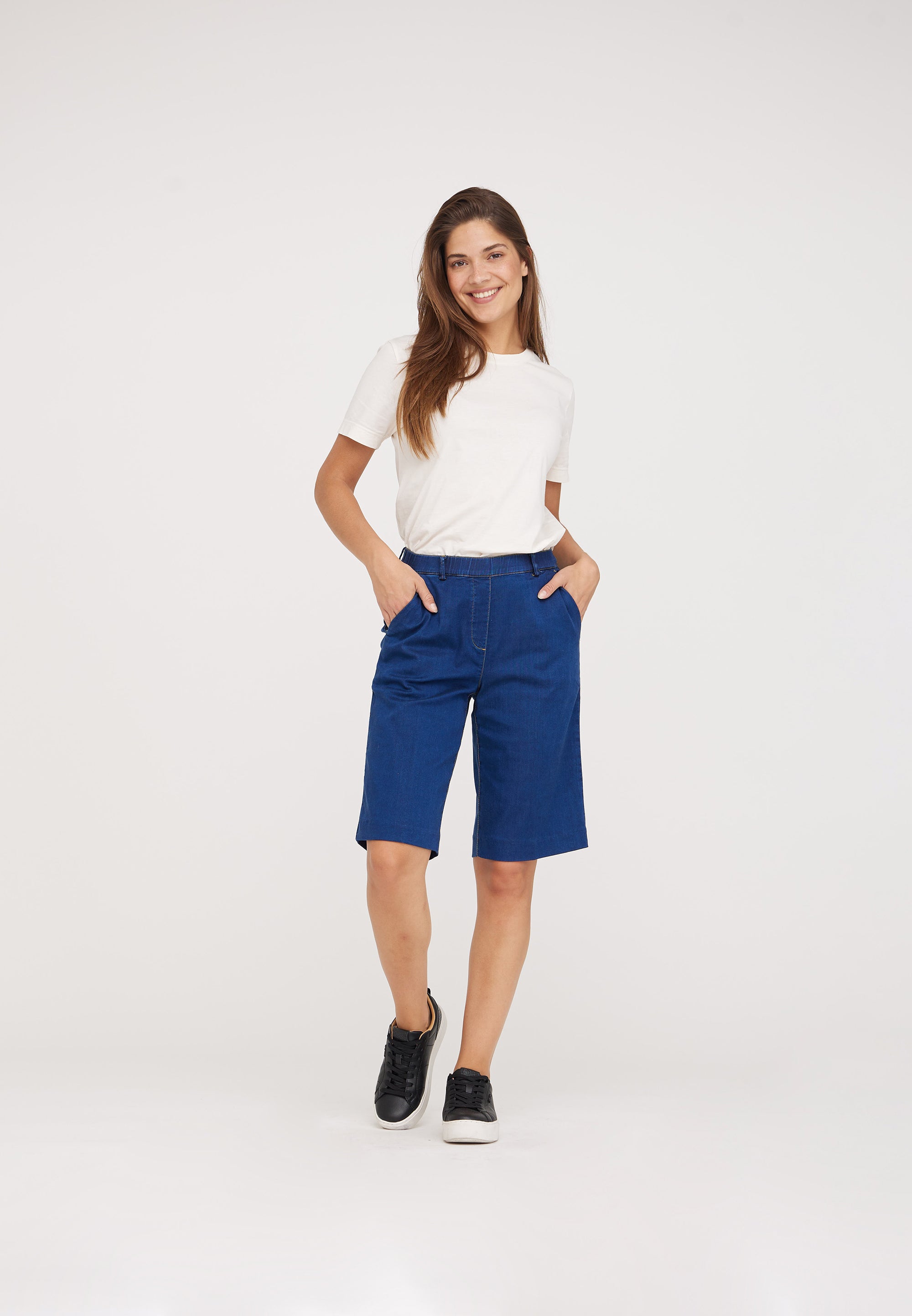 LAURIE Phoebe Loose Shorts Trousers LOOSE Mittelblauer denim