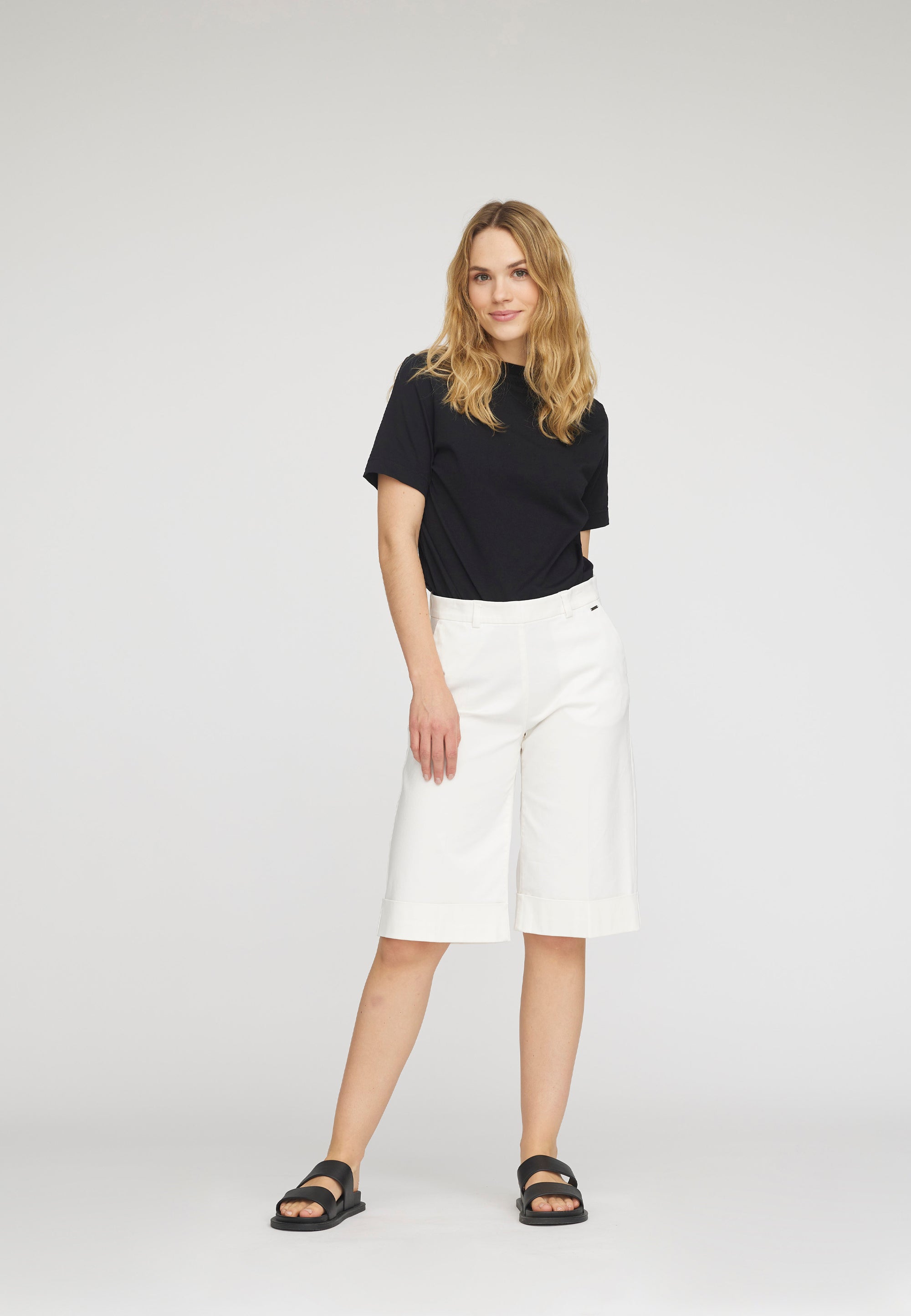 LAURIE Phoebe Turn-Up Loose Shorts Trousers LOOSE Elfenbein