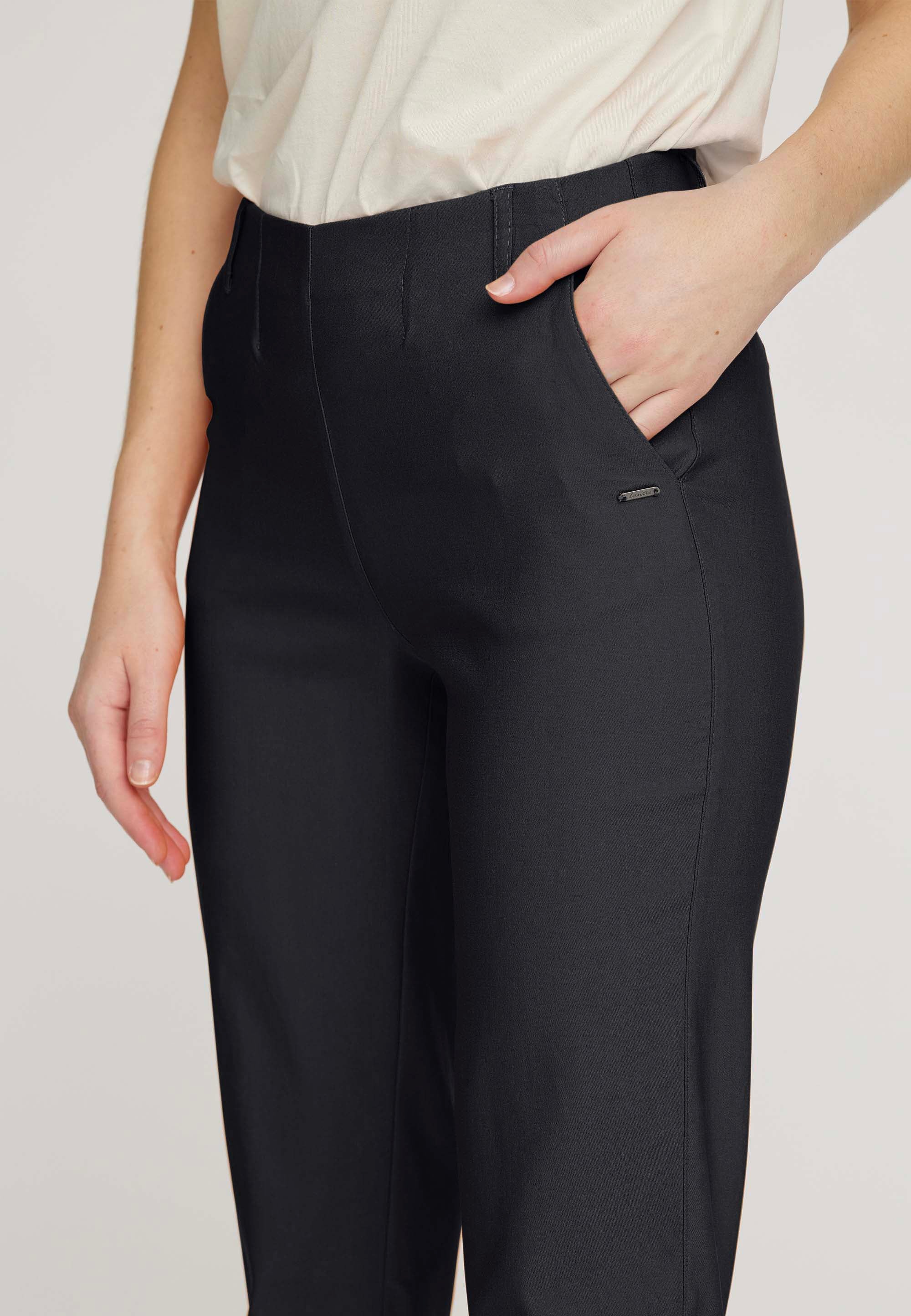 LAURIE Taylor Regular Crop Trousers REGULAR Schwarz