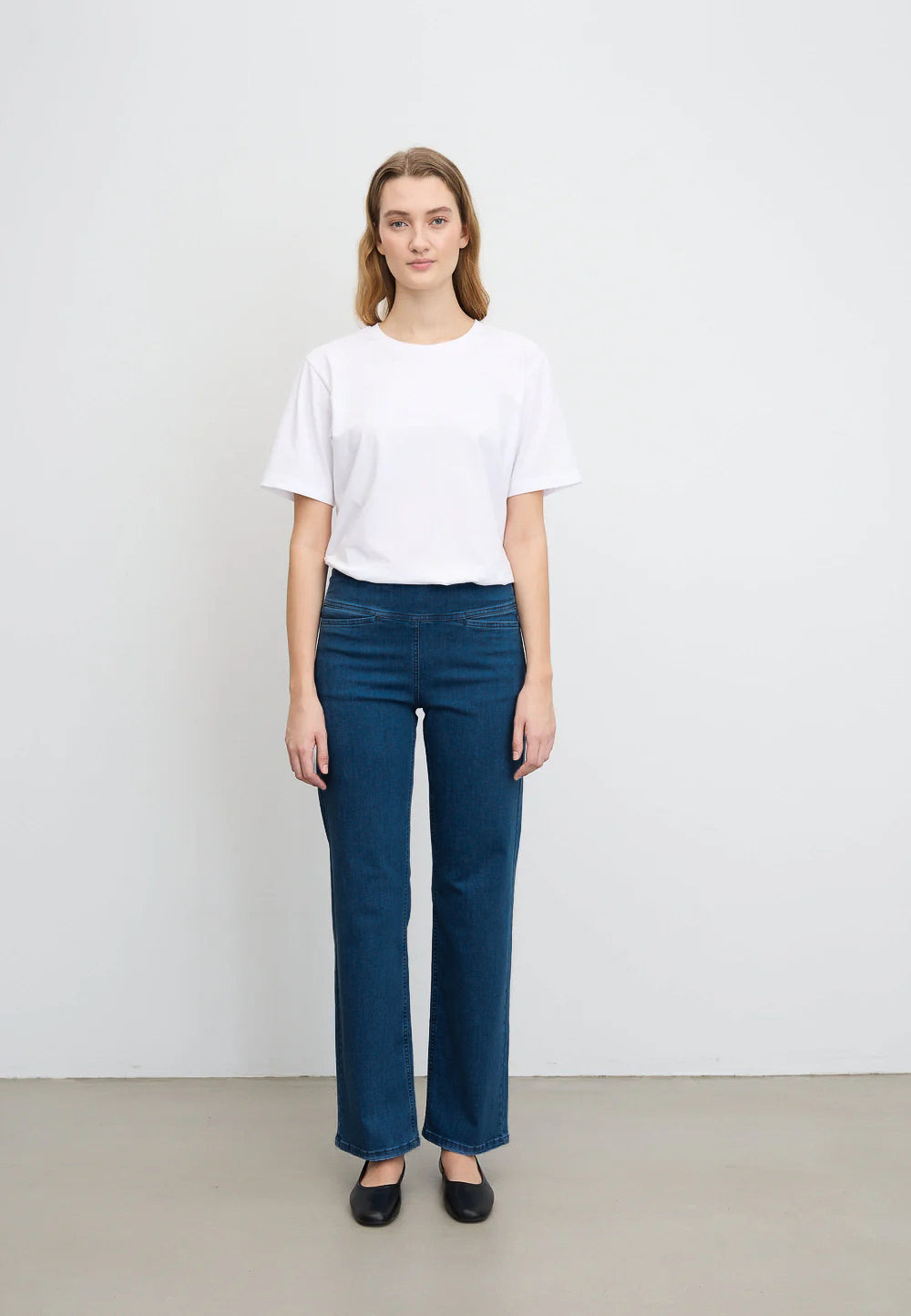 LAURIE  Thea Straight - Short Length Trousers STRAIGHT 49401 Blue Denim